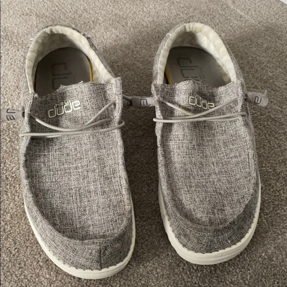 Hey dude shoes size 11